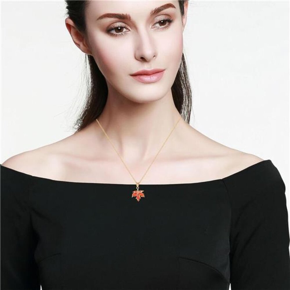 Maple leaf Dainty Chain Simple Pendant Necklace for Women Cute Cubic Zirconia - Picture 3 of 8